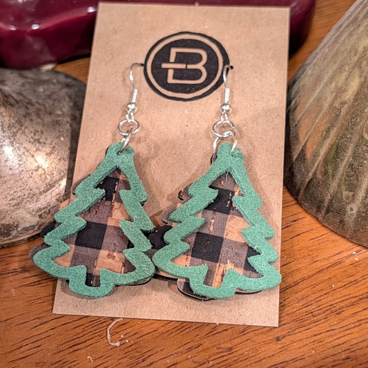 Green Outline Buffalo Plaid Christmas Tree Earrings