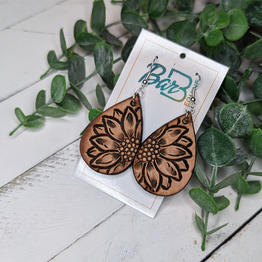 Tooled Sunflower Earrings - natural Flower