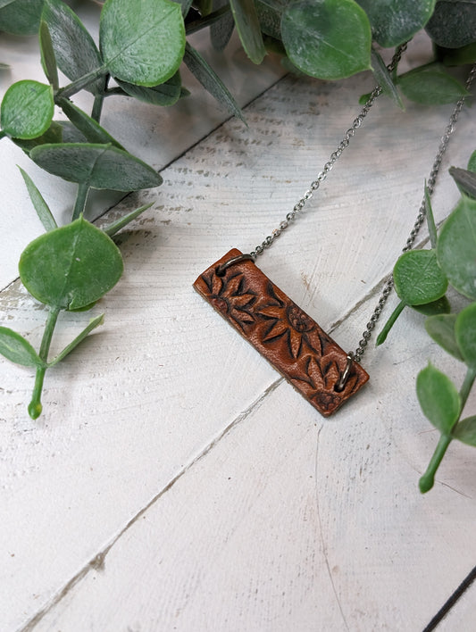 Tooled Bar Necklace