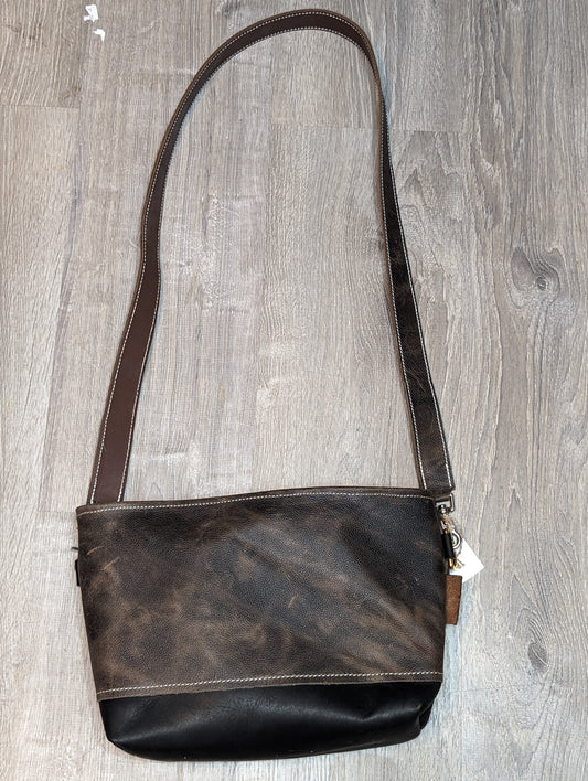 Brown Pull up leather crossbody purse