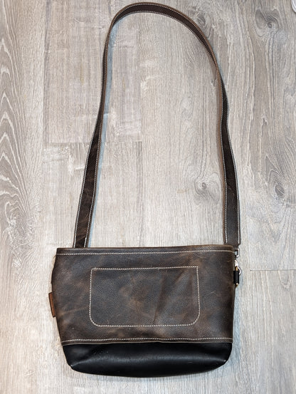 Brown Pull up leather crossbody purse